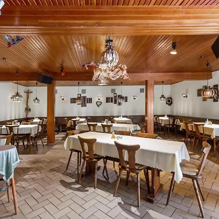 بيت للعطل Geraeumiges Mit Garten In Rittsteig